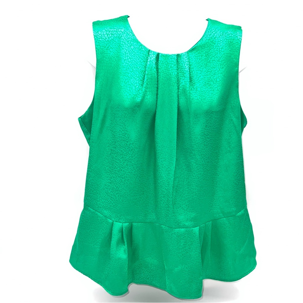 Liz Claiborne Vibrant Green Sleeveless Blouse